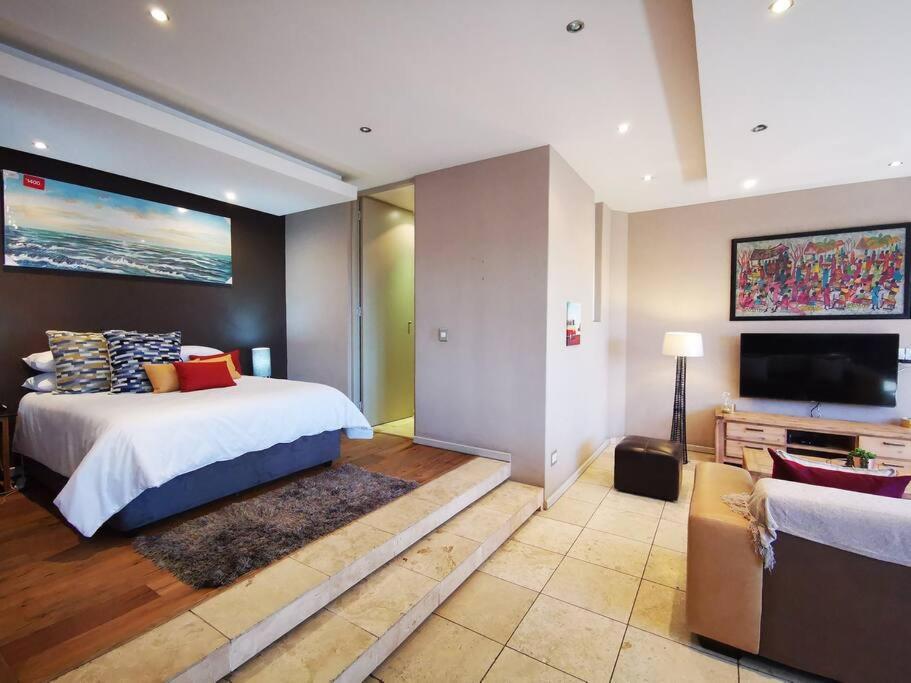 1007-Stunning Studio Apt With Incredible Joburg Views Johannesburg Dış mekan fotoğraf